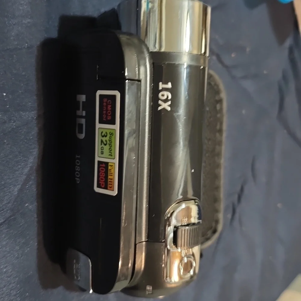 FVC Video Camera - Picture 2 of 3